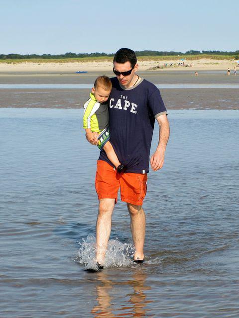 Getting a lift from Daddy