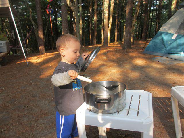 Stirring the cold popcorn