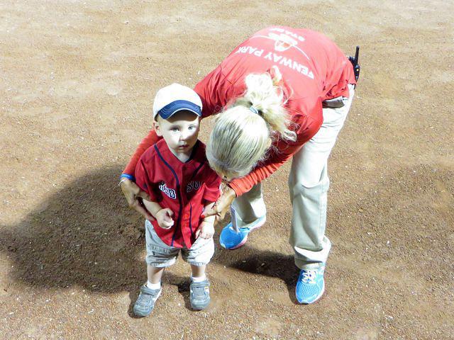 Usher stole Thomas and took him on the field