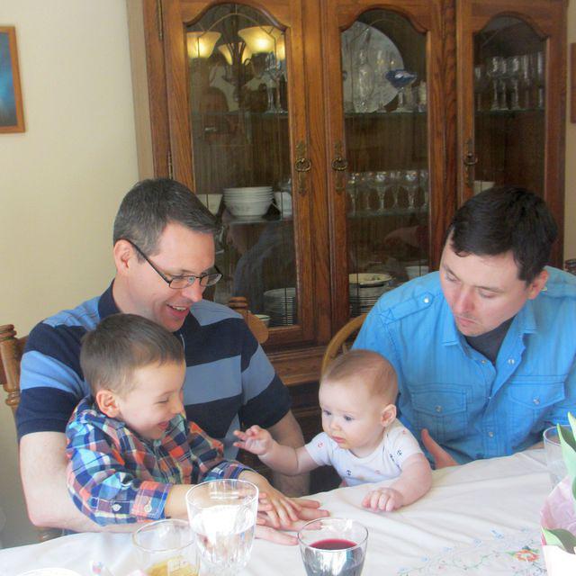 Playing the Hand Game