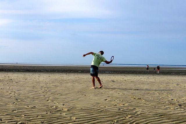 Darren Demonstrating His Frisbee Form