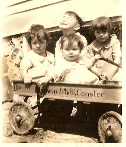 Marian, Dorothy, Irene and Duane Sherman