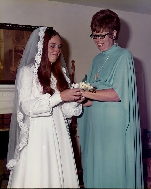 Lynne(Jan) and Mom wedding 