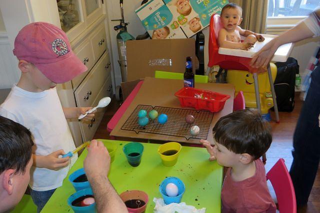 Egg Coloring Cousins
