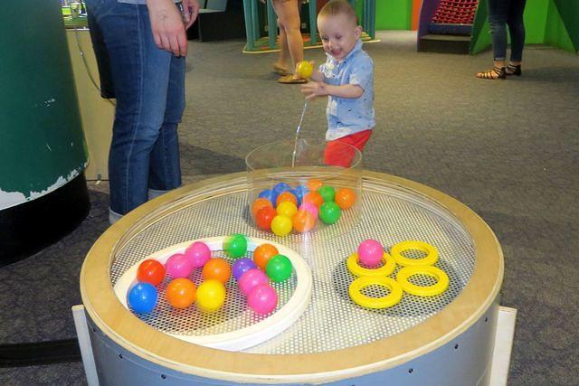 Rings and Balls on Air