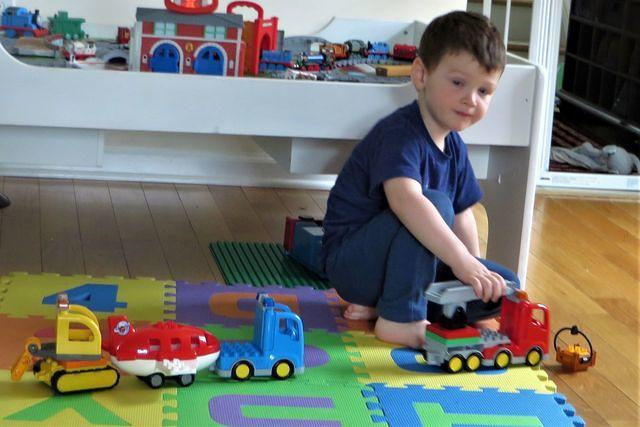 Sleepy Duplo Playing