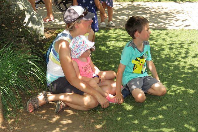 Watching the Worm Show