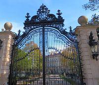 Breakers through the gate