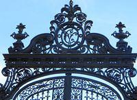 Top of Breakers' gate