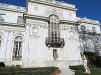 Stucco masquerading as marble