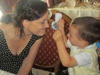 Stickering Auntie Meghan